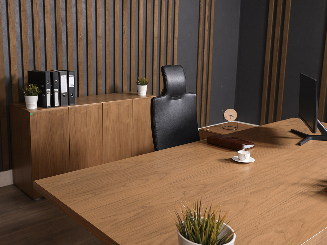 Кабинет руководителя Дерево Ольха (КРОХ-010162)