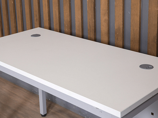 Стол прямоугольный ЛДСП Белый