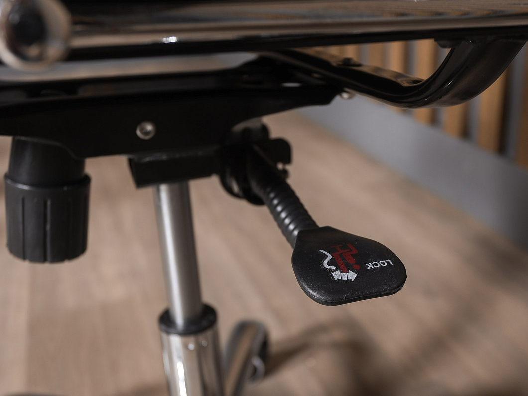 Офисное кресло COLLEGE CLG-621-B Искусственная кожа Чёрный Китай (КПЭЧ-081025)