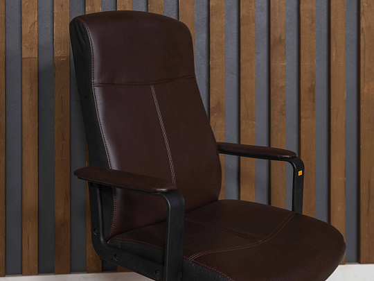 Кресло руководителя Бюрократ Dominus Искусственная кожа Коричневый Россия
