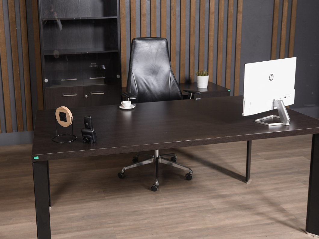 Кабинет руководителя ЛДСП Венге Россия (КРРВ-011025)