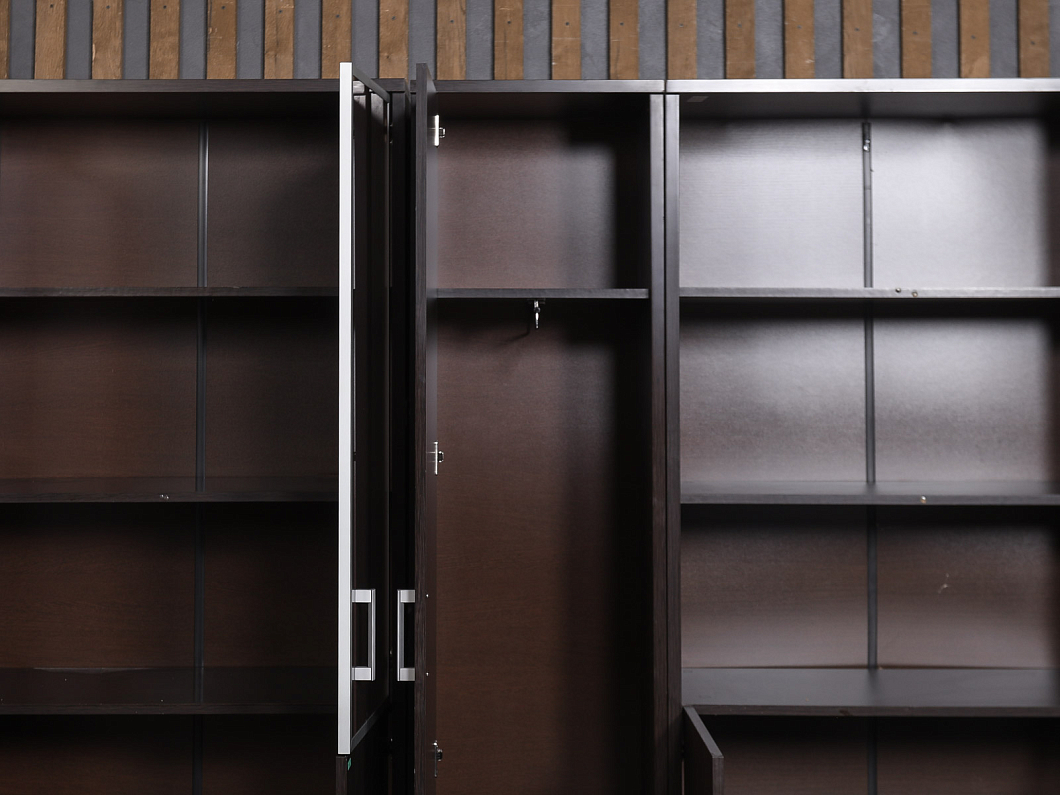 Кабинет руководителя ЛДСП Венге (КРВГ-211125)