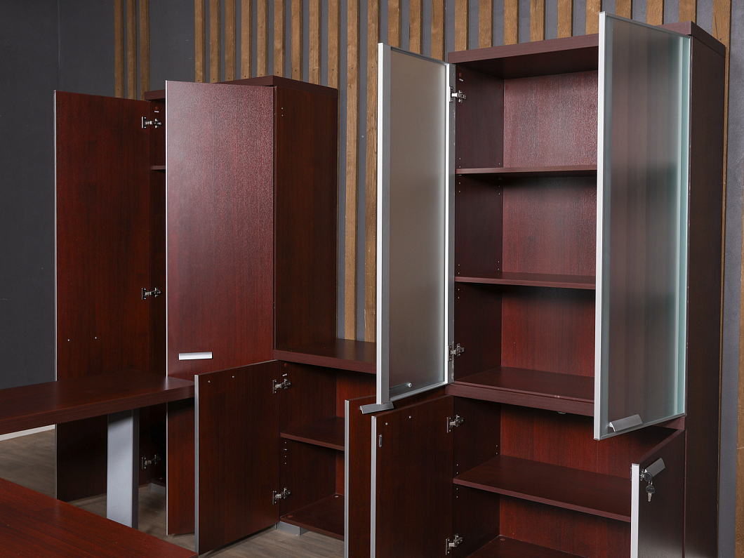 Кабинет руководителя ЛДСП Махагон (КРМХ-100925)