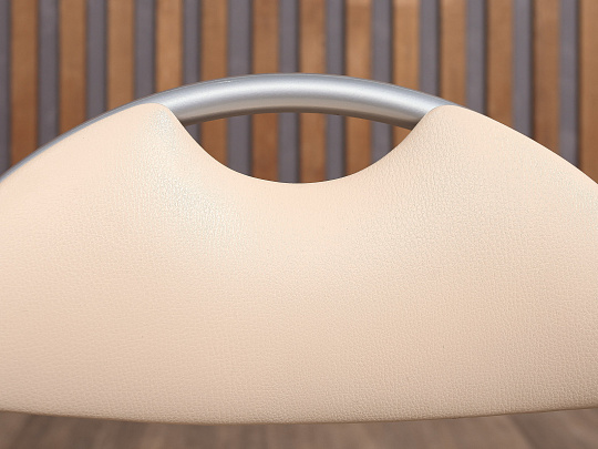 Офисный стул Искусственная кожа Бежевый Россия