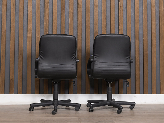 Офисное кресло Nowy Styl Mirage PMN LB SP Искусственная кожа Чёрный Польша