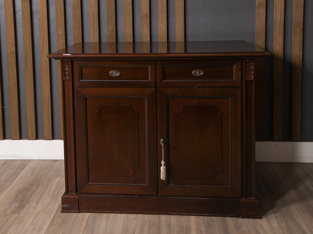 Кабинет руководителя МДФ Вишня (КРВШ1-090725)