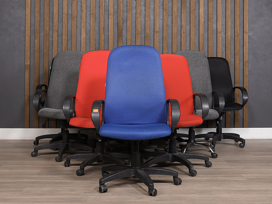 Кресло руководителя Ткань Цвет в ассортименте Россия