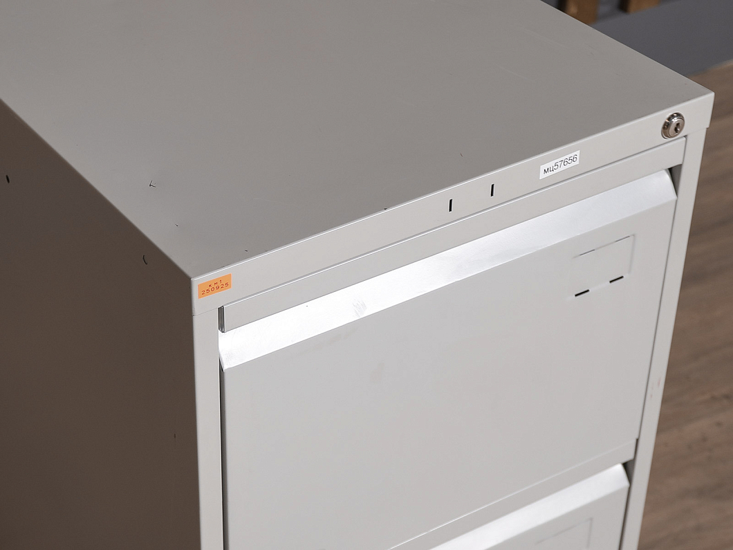 Сейф 100 кг Россия (КМ1-250925)