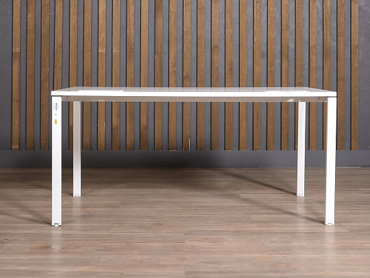 Стол прямоугольный ЛДСП Белый