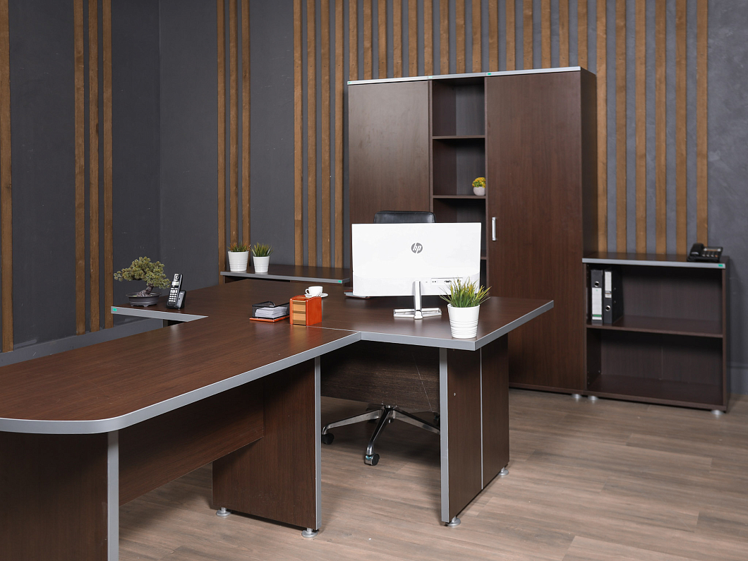 Кабинет руководителя ЛДСП Венге (КРВГ-301025)