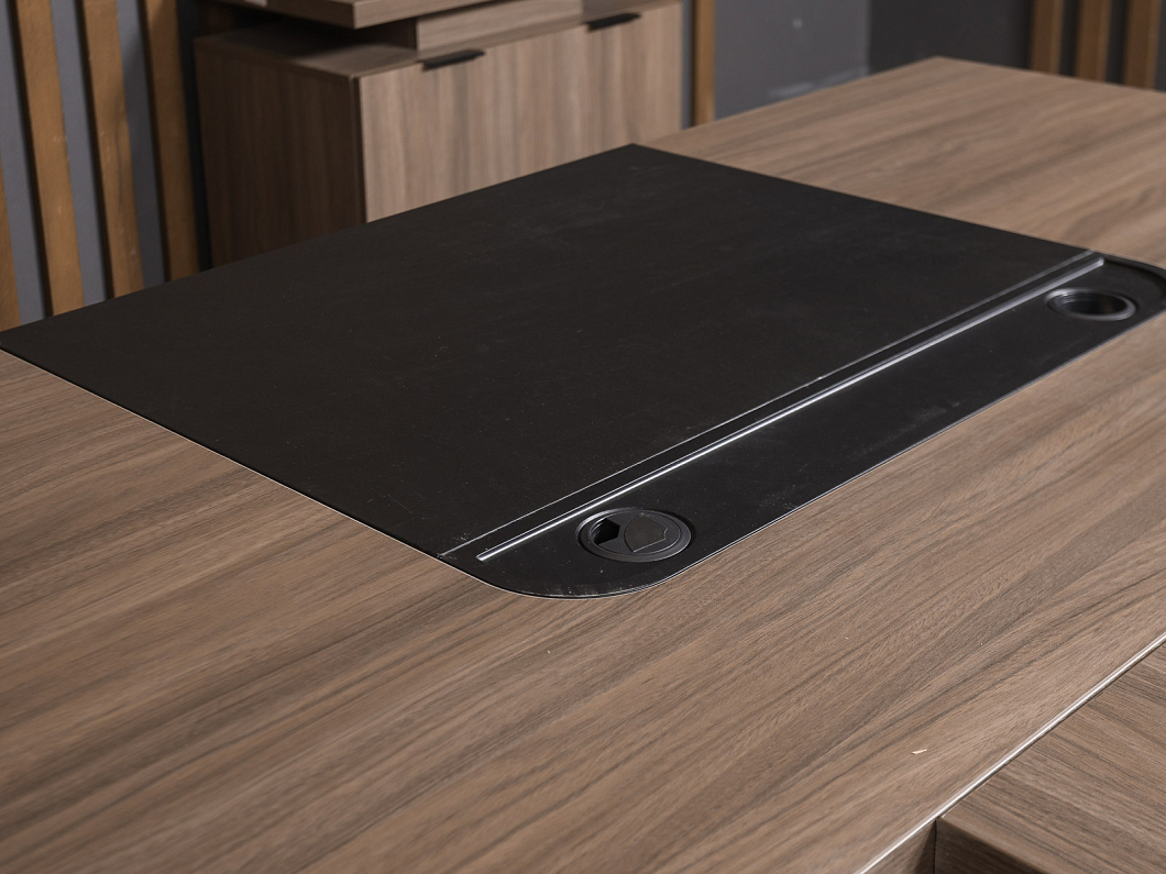 Стол руководителя ЛДСП Ясень шимо (СТРЯШ-131225)