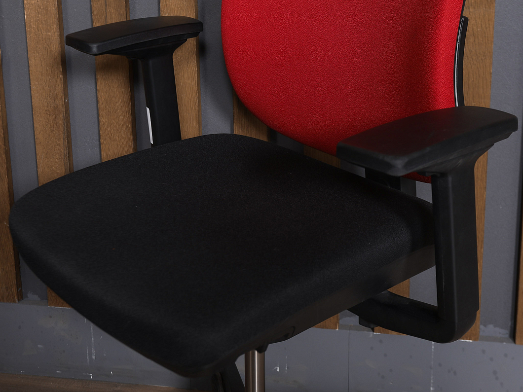 Офисное кресло Steelcase Ткань Красный Франция (КПТКР-251025)