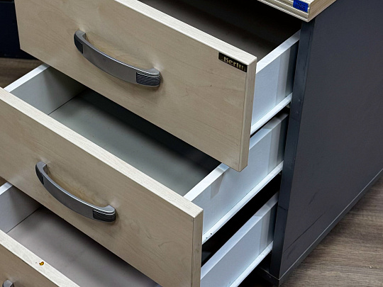 Тумба подкатная Офис-Директ Berlin ЛДСП Дуб Россия