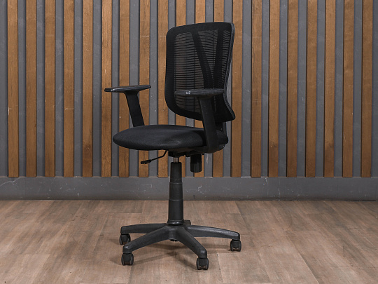 Офисное кресло Ткань Чёрный Россия