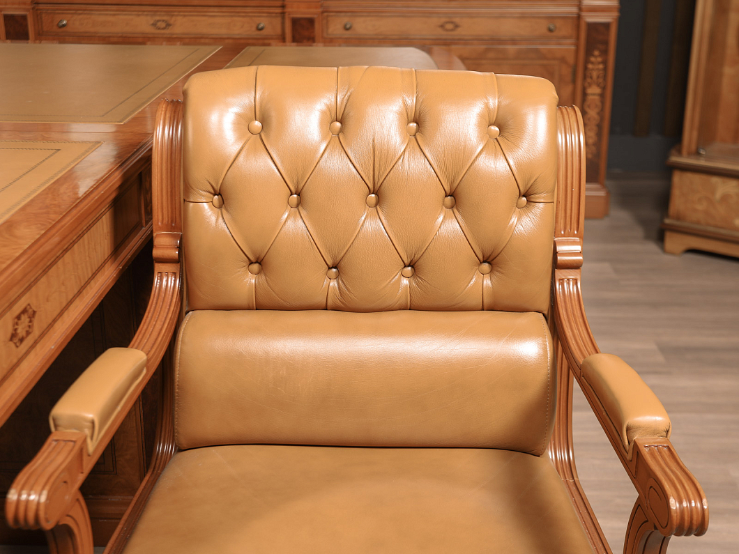 Кабинет руководителя Vicente Zaragoza Royal Массив Ольха Испания (КРОХ-271125)