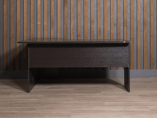 Стол угловой ЛДСП Венге