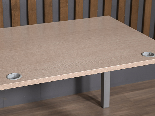 Стол прямоугольный ЛДСП Бук