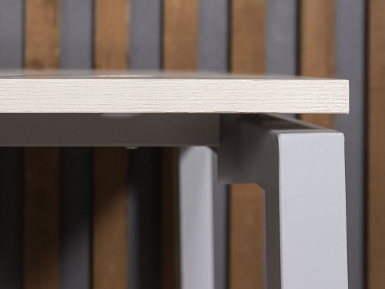 Стол прямоугольный ЛДСП Бук