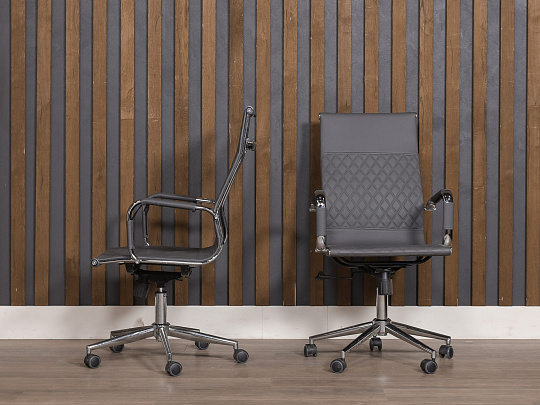 Кресло руководителя RivaChair Hugo Искусственная кожа Серый Россия