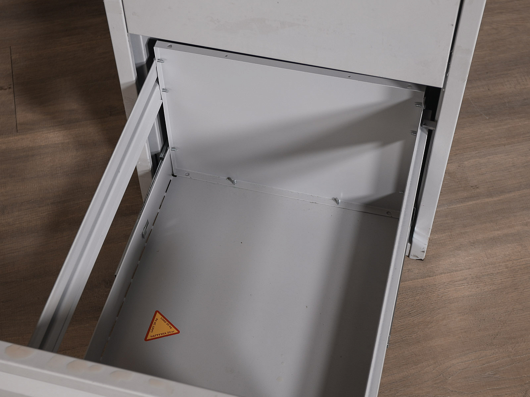 Сейф 100 кг (КМ-250925)