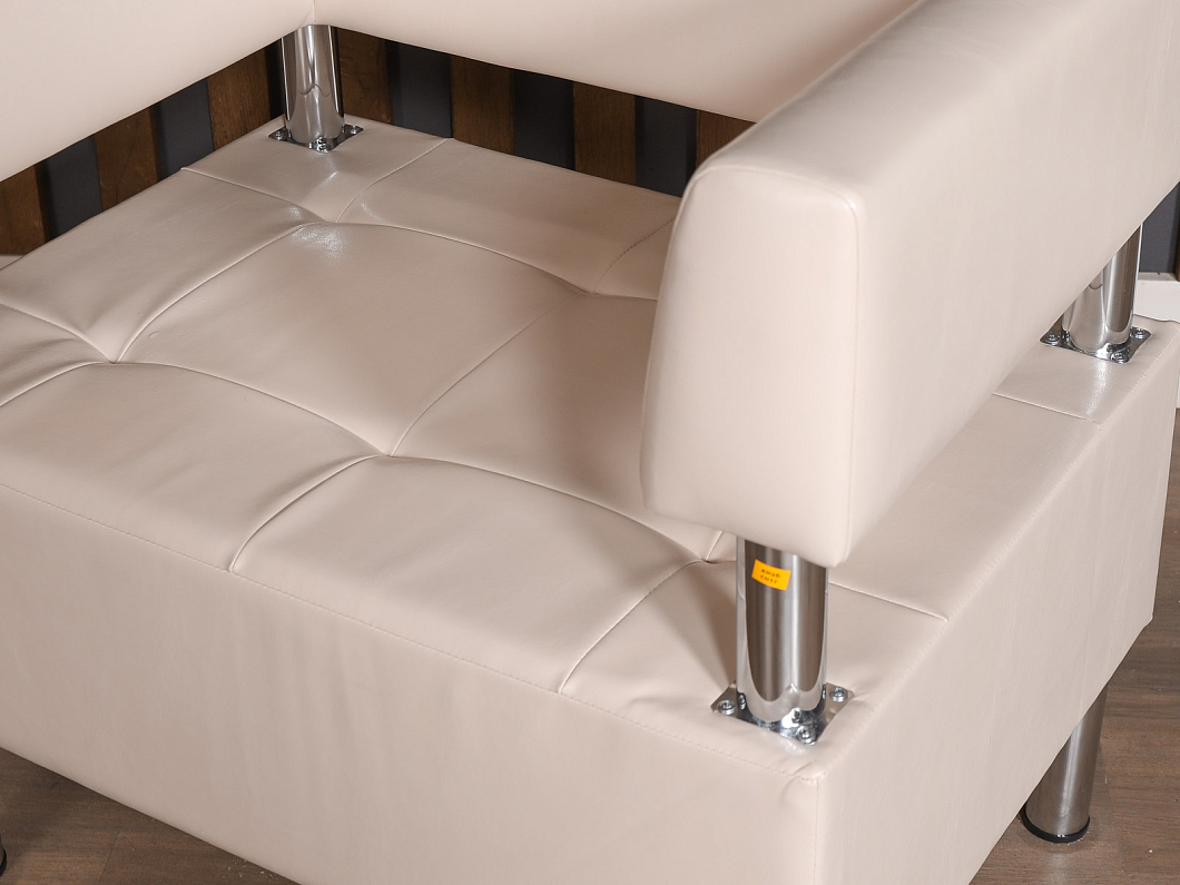 Кресло САНТЬЯГО Искусственная кожа Бежевый Россия (КМЭБЖ-СНТГ)