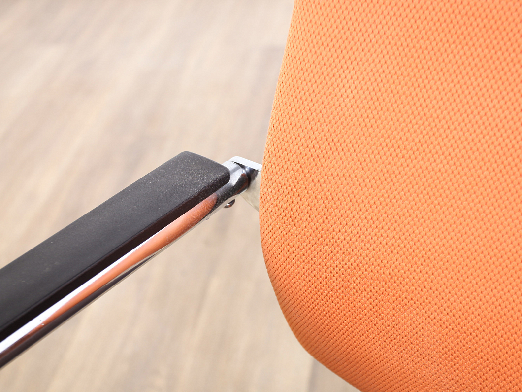 Конференц-кресло Ткань Оранжевый (КФОЖ-130223)