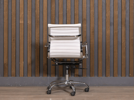 Кресло руководителя ДЭФО Искусственная кожа Белый Россия