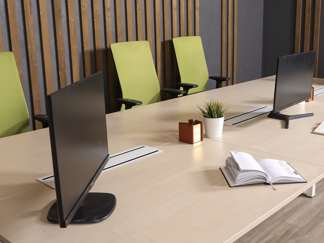 Комплект офисной мебели Kinnarps ЛДСП Клен Австрия (БС6КЛ-281225)