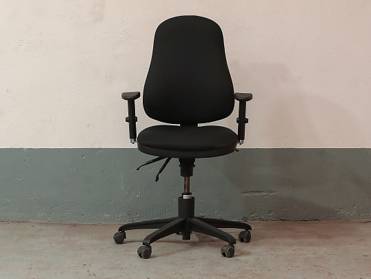 Офисное кресло Ткань Чёрный