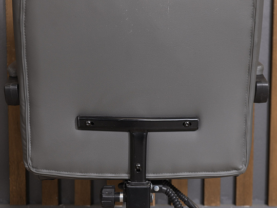 Кресло руководителя Искусственная кожа Серый