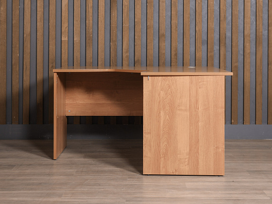 Стол угловой ЛДСП Ольха