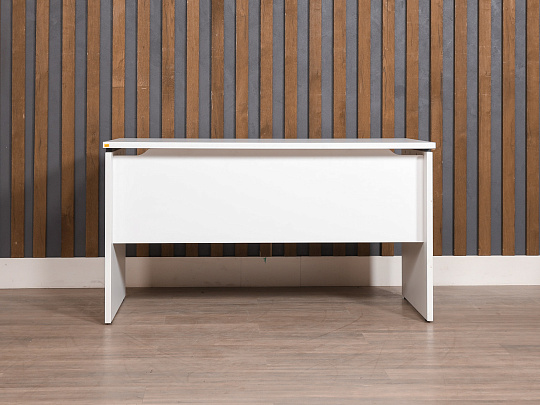 Стол прямоугольный ЛДСП Белый