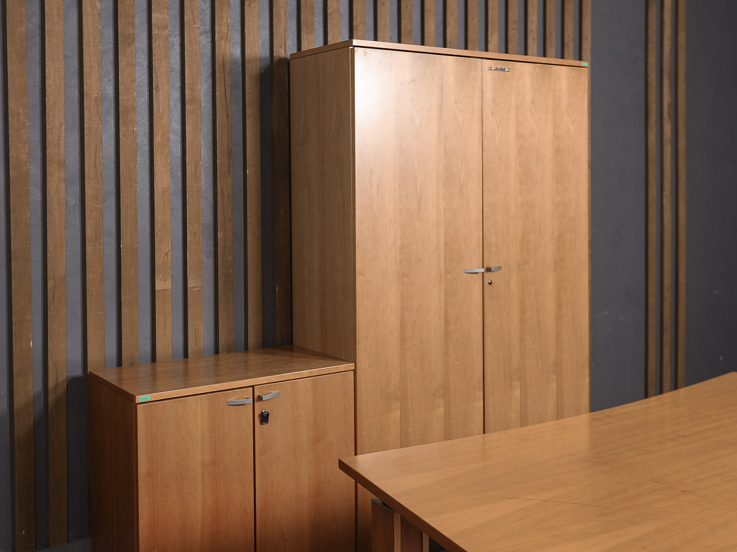 Кабинет руководителя Steelcase ЛДСП Орех США (КРОР-251025)