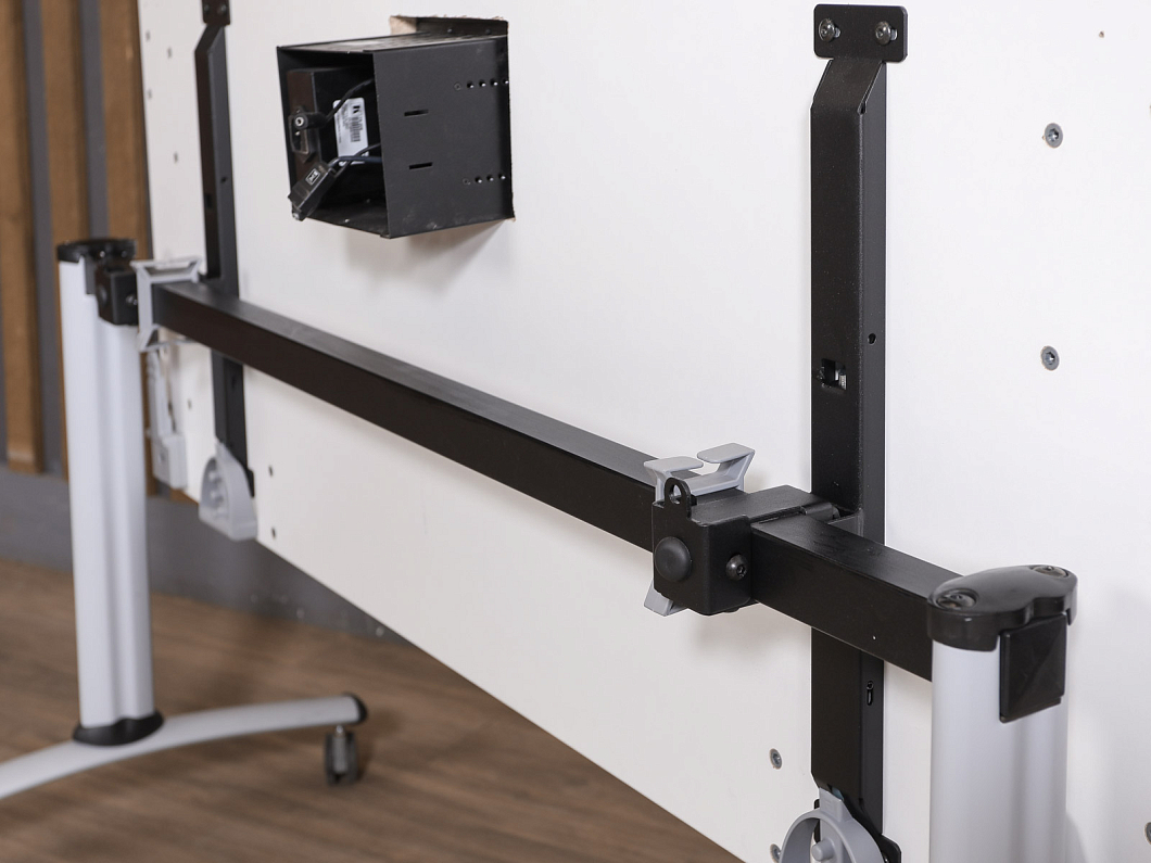 Стол прямоугольный ЛДСП Белый (СПБ-031225)