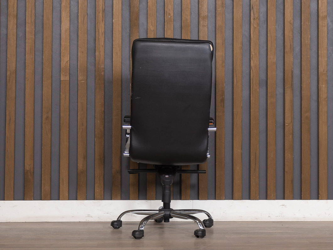 Кресло руководителя Bels Torus Кожа Чёрный Россия (КРКЧ-150525)