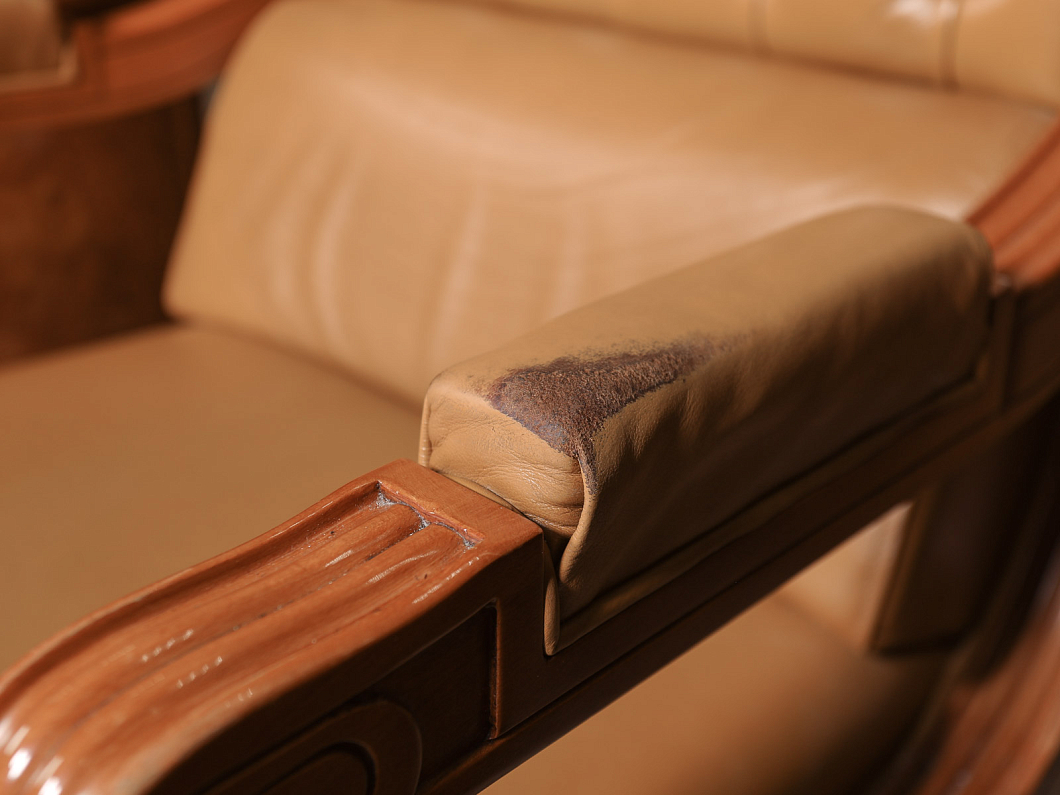 Кабинет руководителя Vicente Zaragoza Royal Массив Ольха Испания (КРОХ-271125)