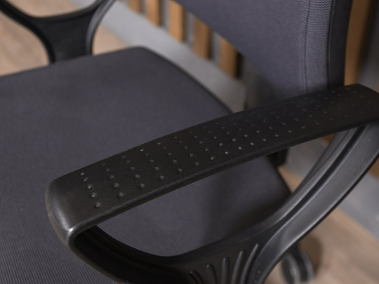 Офисное кресло Profim Ткань Чёрный Польша