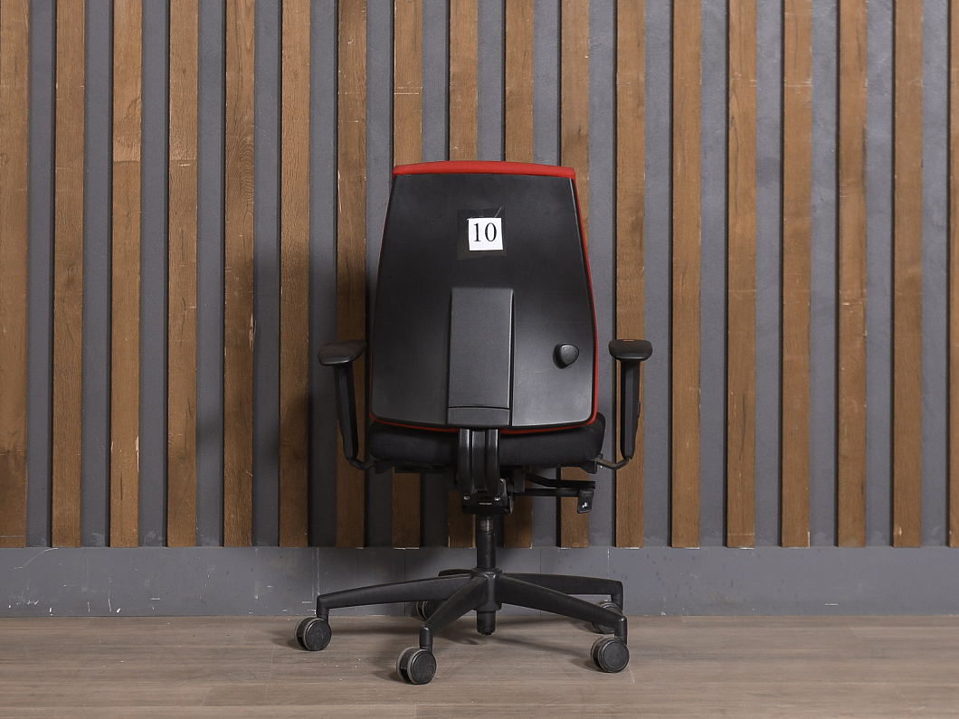 Офисное кресло Interstuhl Ткань Красный Германия (КПТКР1-251025)