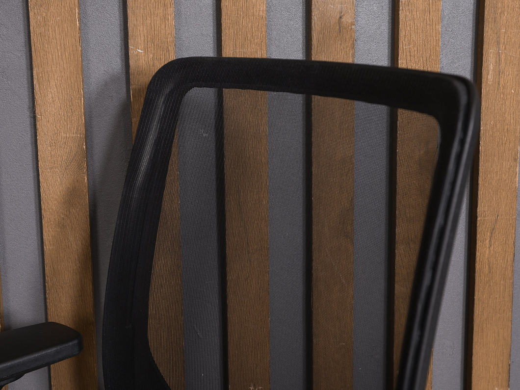 Офисное кресло ELICA Ткань Чёрный Италия (КПТЧ-240126)