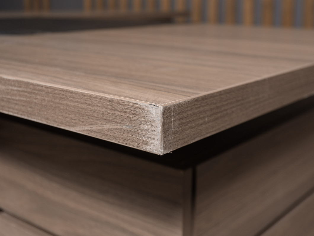 Стол руководителя ЛДСП Ясень шимо (СТРЯШ-131225)