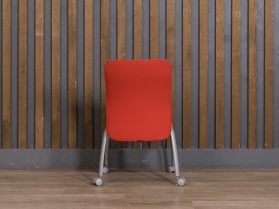 Офисный стул Narbutas Ткань Красный Литва (ОСТК-010150)