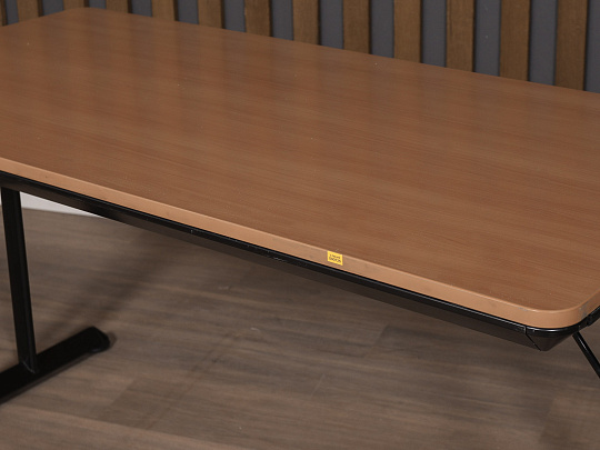 Стол прямоугольный Steelcase ЛДСП Ольха Германия
