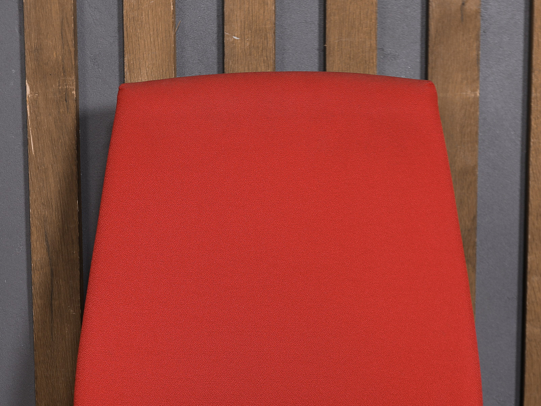 Офисное кресло Interstuhl Ткань Красный Германия (КПТКР1-251025)