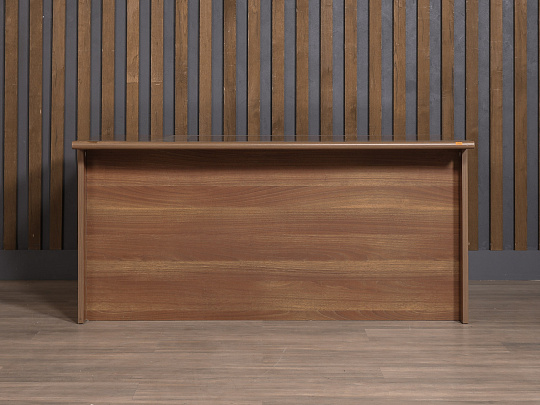 Стол руководителя ЛДСП Орех