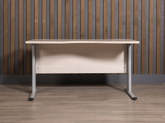 Стол эргономичный ЛДСП Клен