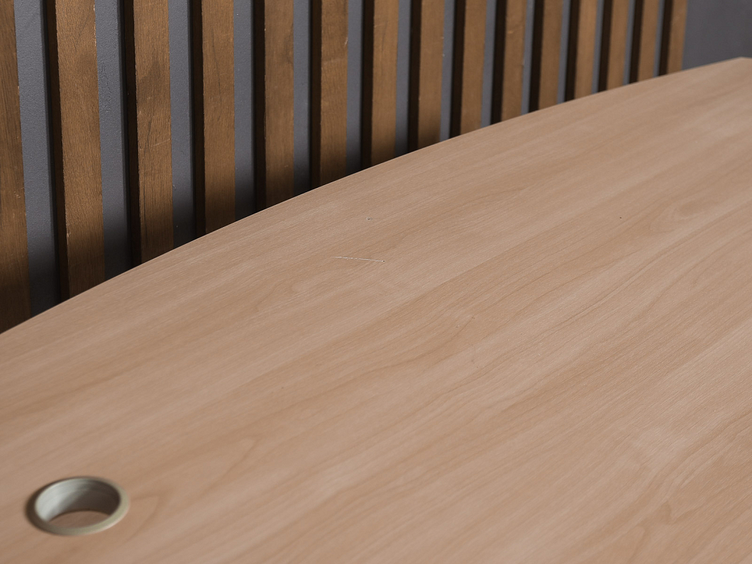 Стол эргономичный ЛДСП Клен (СРТКЛ-101125)