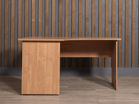 Стол эргономичный ЛДСП Ольха