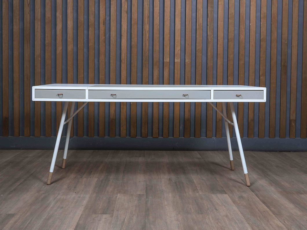 Стол руководителя BoConcept Cupertino Массив Белый Дания (СРБ-291024)