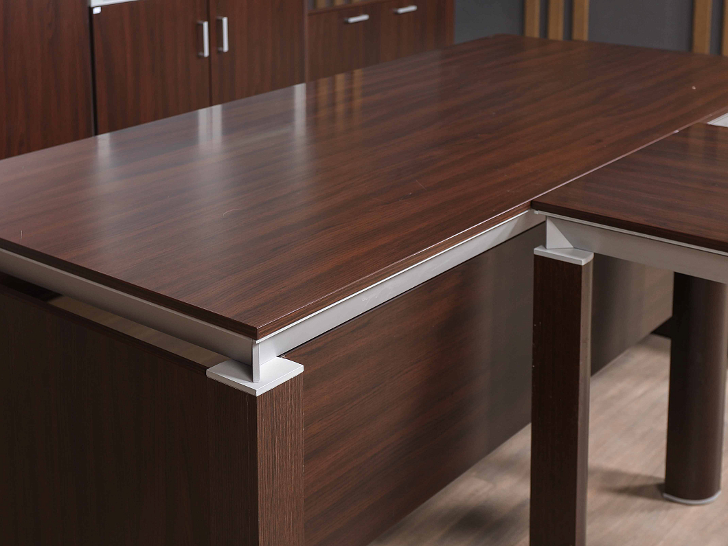 Кабинет руководителя HAN Шпон Венге Италия (КРВГ-090725)