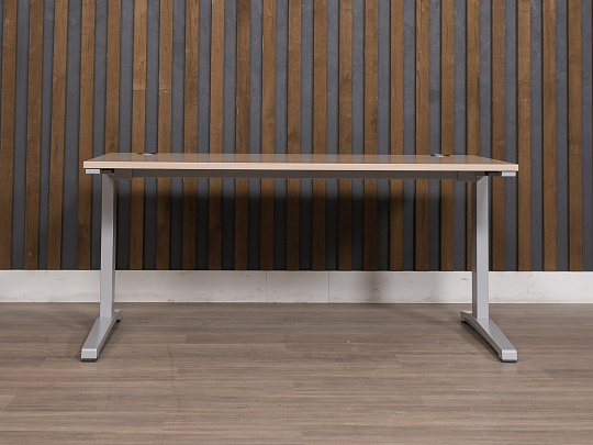 Стол прямоугольный Steelcase ЛДСП Дуб Франция